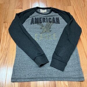 American Eagle Outfitters Men's Charcoal and Gray Long Sleeve Tee
